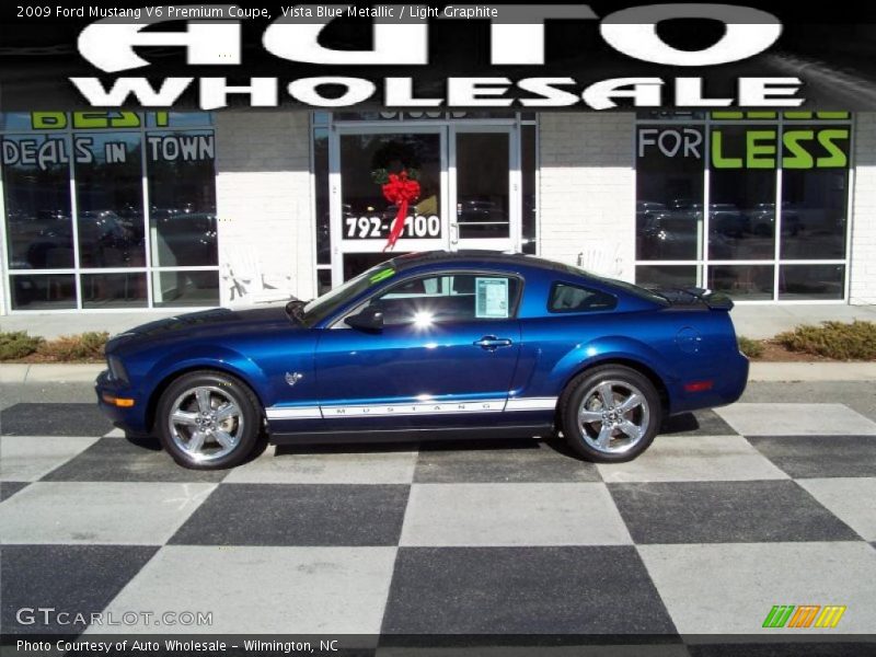 Vista Blue Metallic / Light Graphite 2009 Ford Mustang V6 Premium Coupe