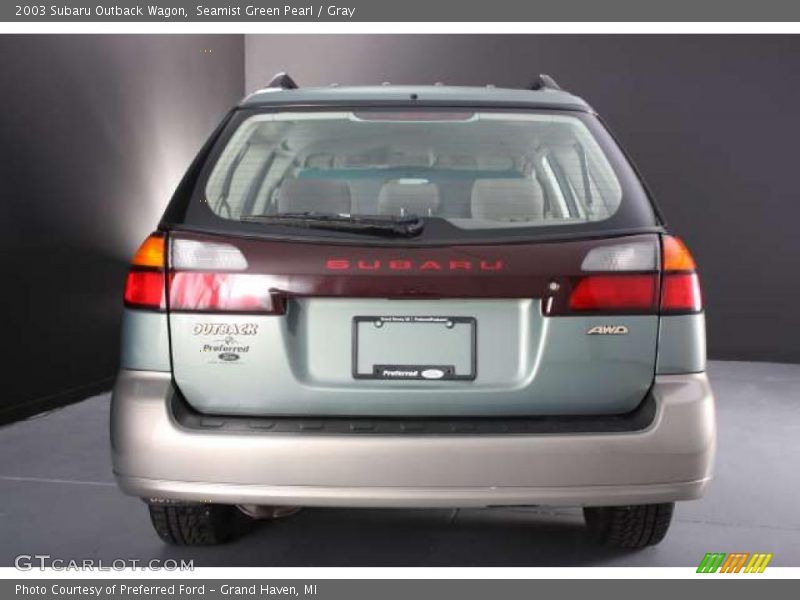 Seamist Green Pearl / Gray 2003 Subaru Outback Wagon