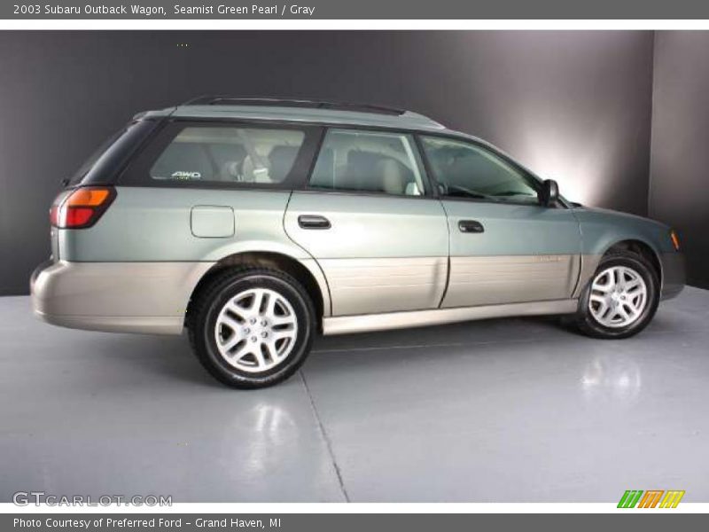 Seamist Green Pearl / Gray 2003 Subaru Outback Wagon
