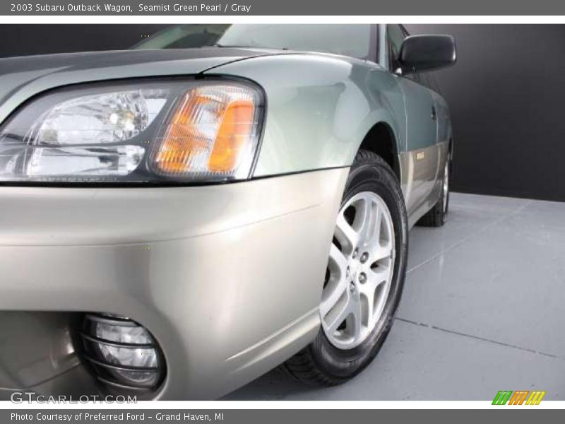 Seamist Green Pearl / Gray 2003 Subaru Outback Wagon