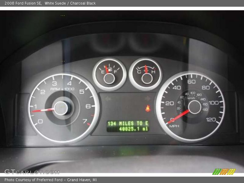 White Suede / Charcoal Black 2008 Ford Fusion SE