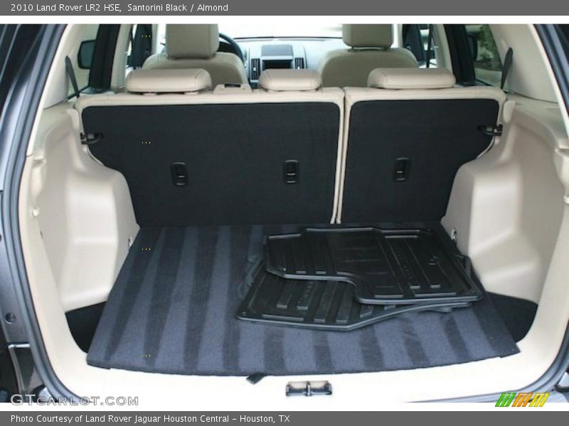 Santorini Black / Almond 2010 Land Rover LR2 HSE