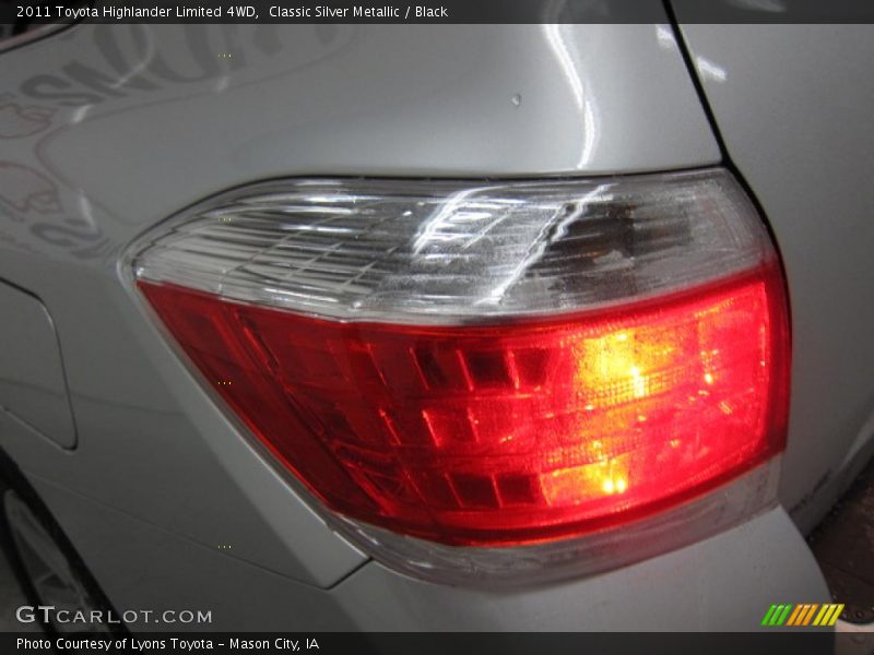 Classic Silver Metallic / Black 2011 Toyota Highlander Limited 4WD