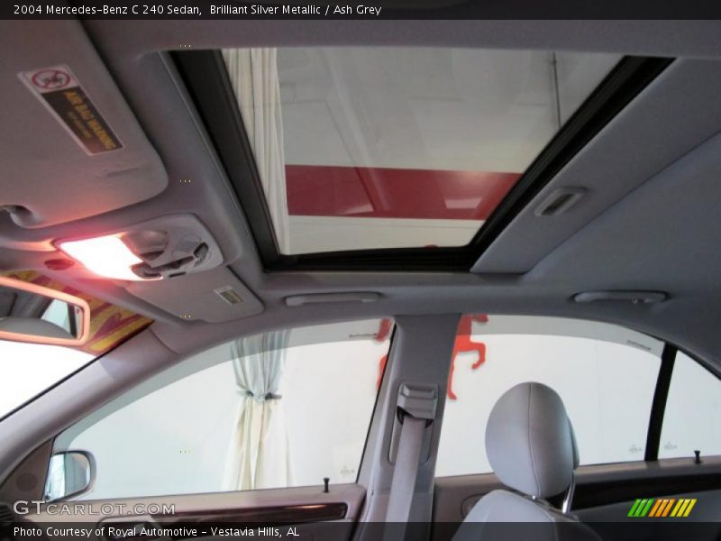 Sunroof of 2004 C 240 Sedan