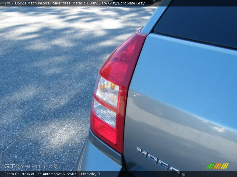 Silver Steel Metallic / Dark Slate Gray/Light Slate Gray 2007 Dodge Magnum SXT