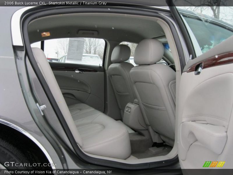 Sharkskin Metallic / Titanium Gray 2006 Buick Lucerne CXL