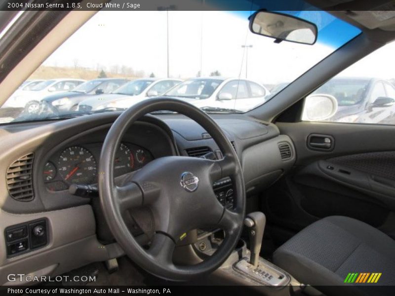 Cloud White / Sage 2004 Nissan Sentra 1.8 S