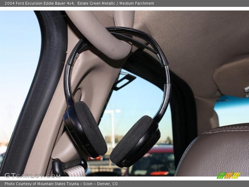 Estate Green Metallic / Medium Parchment 2004 Ford Excursion Eddie Bauer 4x4