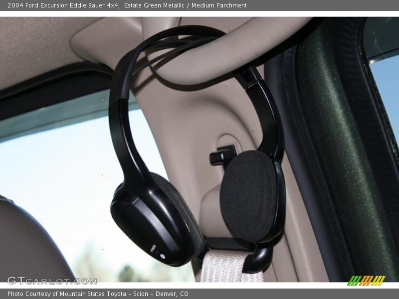 Estate Green Metallic / Medium Parchment 2004 Ford Excursion Eddie Bauer 4x4
