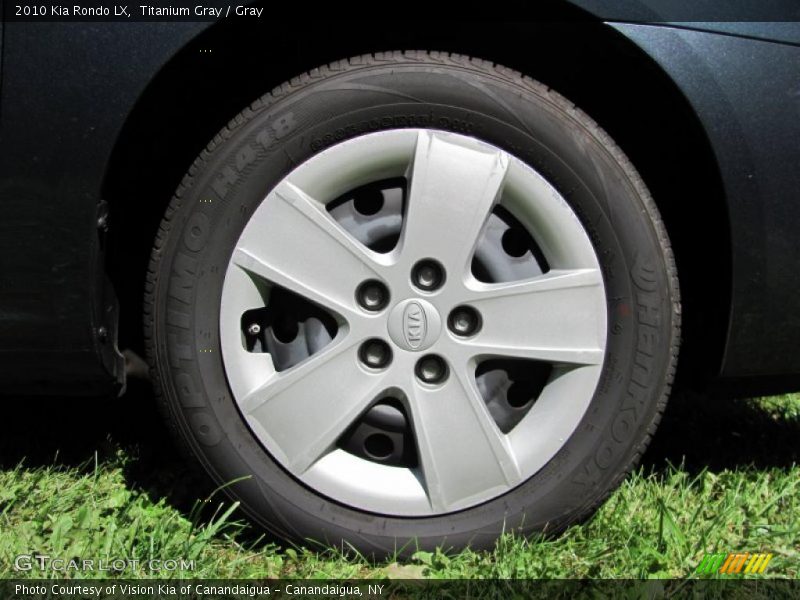 Titanium Gray / Gray 2010 Kia Rondo LX