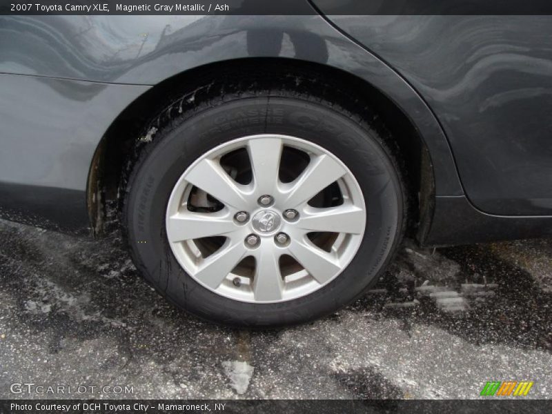 Magnetic Gray Metallic / Ash 2007 Toyota Camry XLE