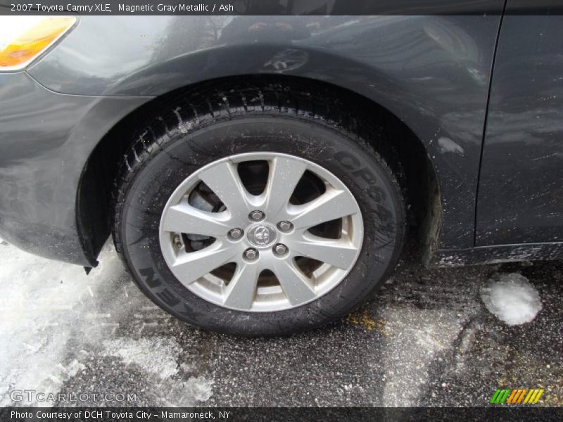 Magnetic Gray Metallic / Ash 2007 Toyota Camry XLE