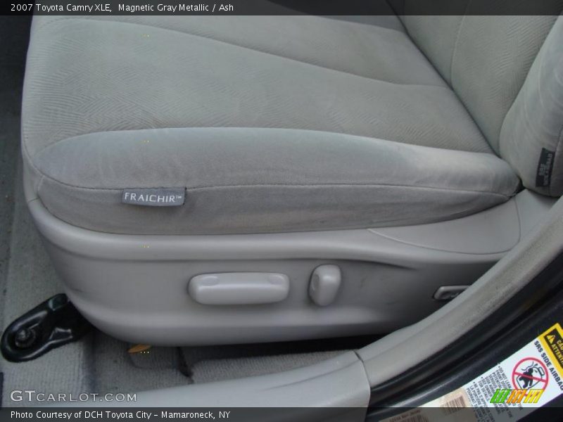 Magnetic Gray Metallic / Ash 2007 Toyota Camry XLE