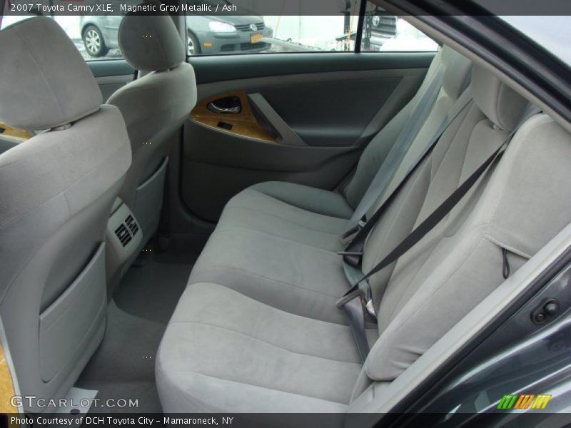 Magnetic Gray Metallic / Ash 2007 Toyota Camry XLE