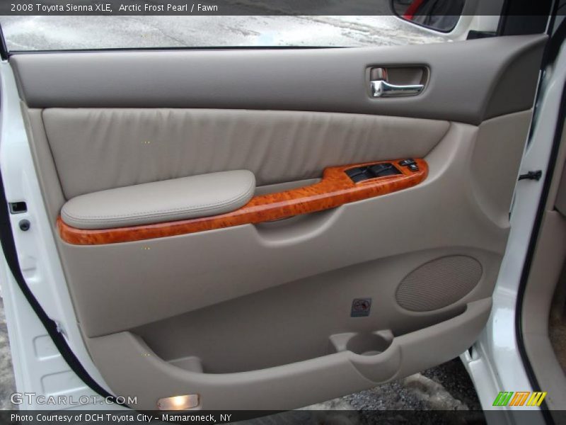 Arctic Frost Pearl / Fawn 2008 Toyota Sienna XLE