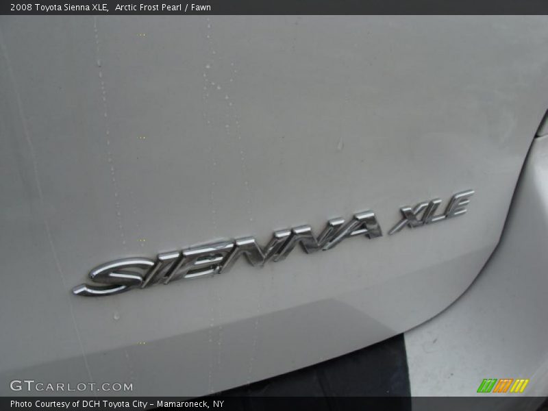 Arctic Frost Pearl / Fawn 2008 Toyota Sienna XLE