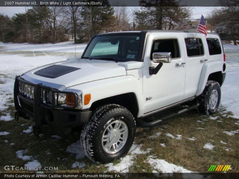 Birch White / Light Cashmere/Ebony 2007 Hummer H3