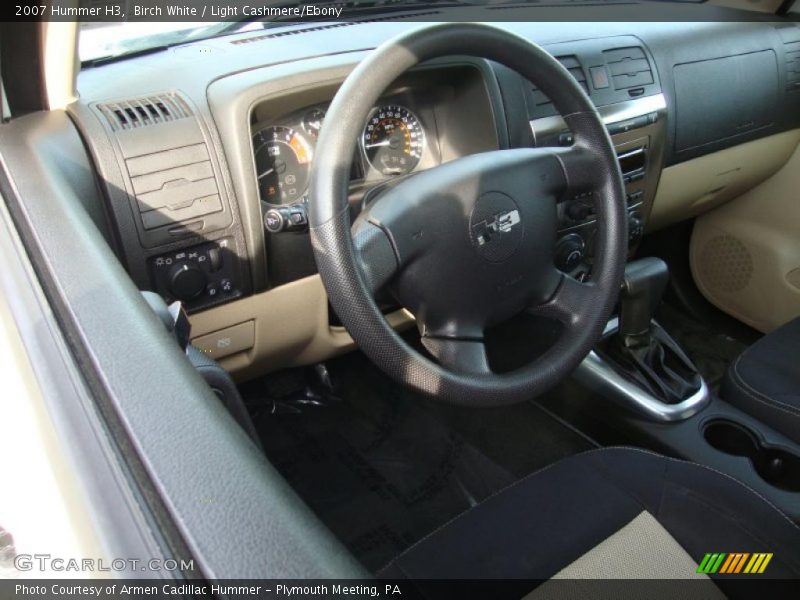 Birch White / Light Cashmere/Ebony 2007 Hummer H3