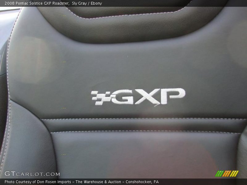  2008 Solstice GXP Roadster Logo