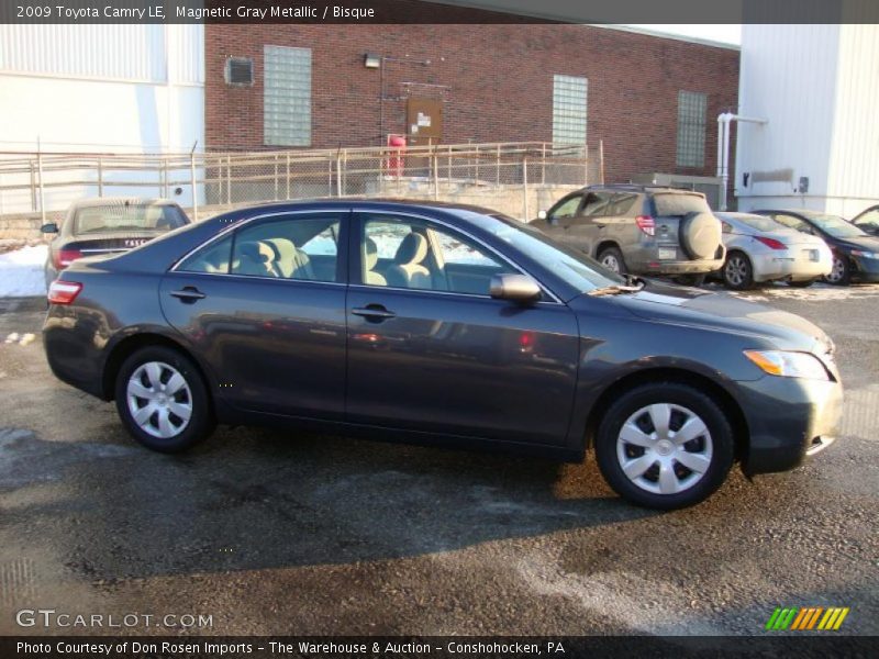 Magnetic Gray Metallic / Bisque 2009 Toyota Camry LE