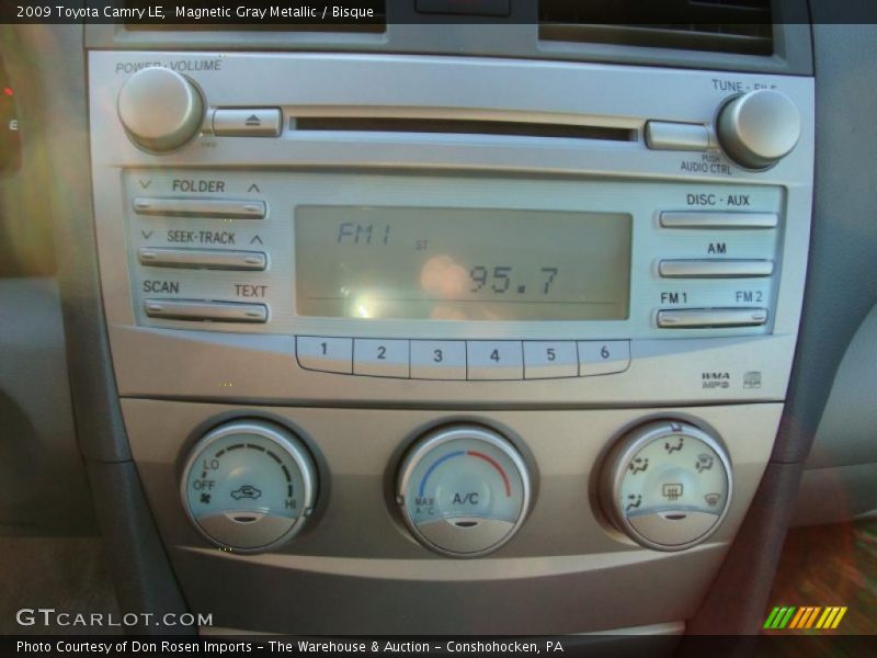 Magnetic Gray Metallic / Bisque 2009 Toyota Camry LE