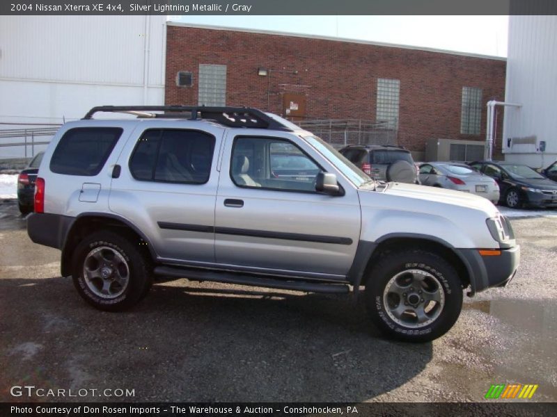 Silver Lightning Metallic / Gray 2004 Nissan Xterra XE 4x4