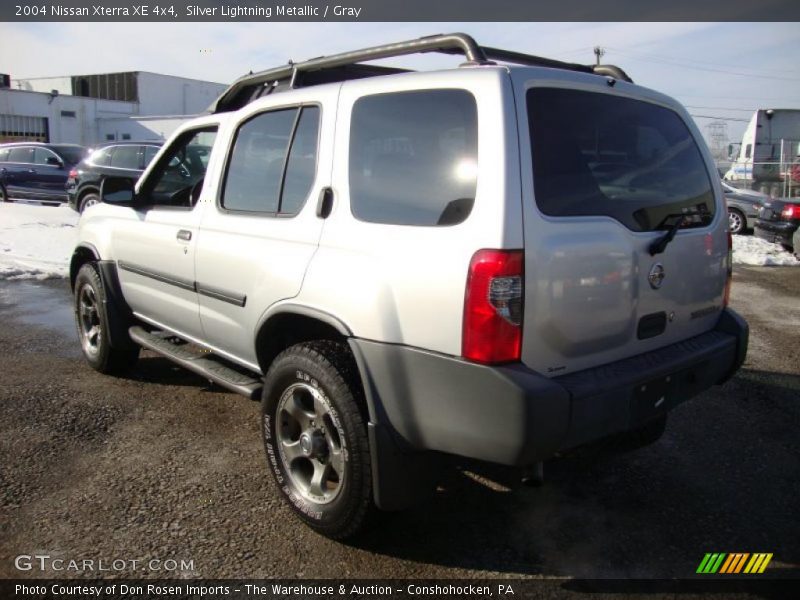 Silver Lightning Metallic / Gray 2004 Nissan Xterra XE 4x4