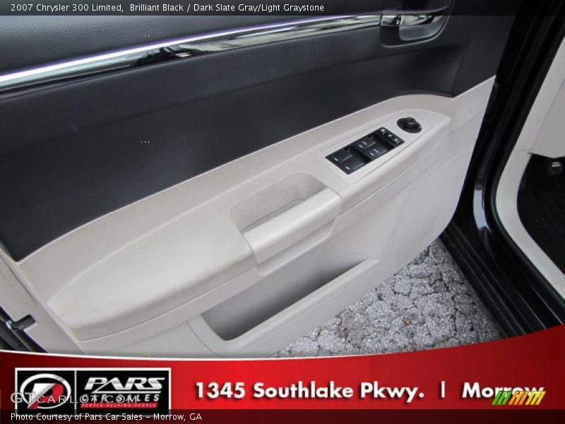 Brilliant Black / Dark Slate Gray/Light Graystone 2007 Chrysler 300 Limited