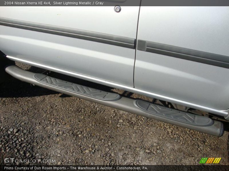 Silver Lightning Metallic / Gray 2004 Nissan Xterra XE 4x4