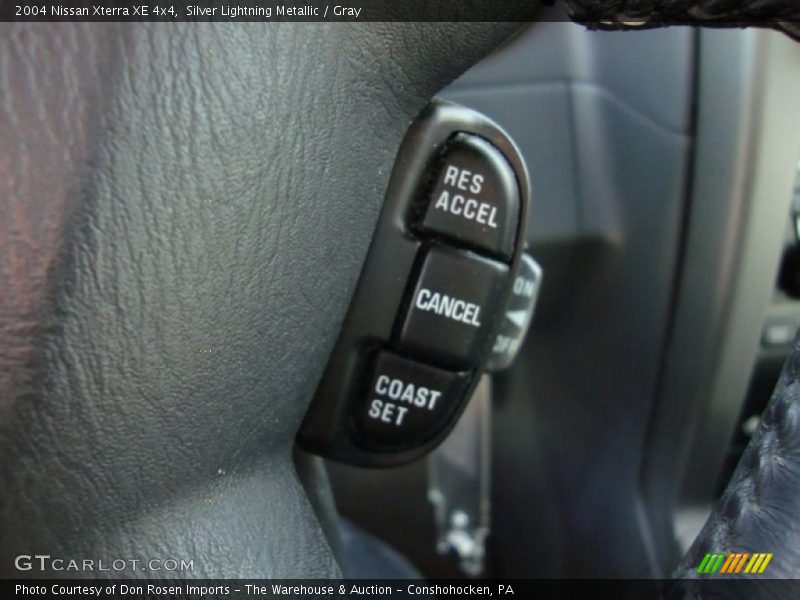 Silver Lightning Metallic / Gray 2004 Nissan Xterra XE 4x4