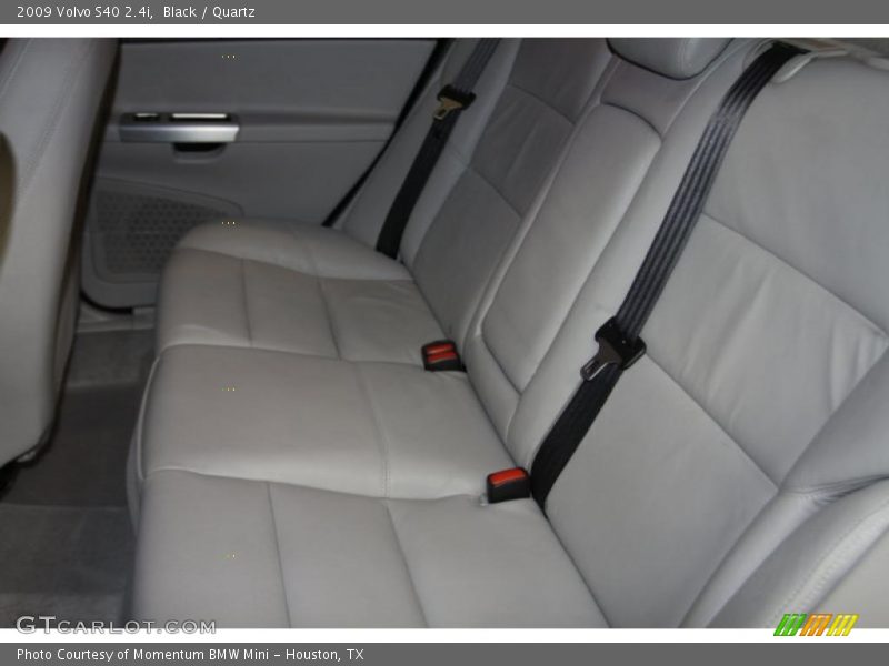 Black / Quartz 2009 Volvo S40 2.4i