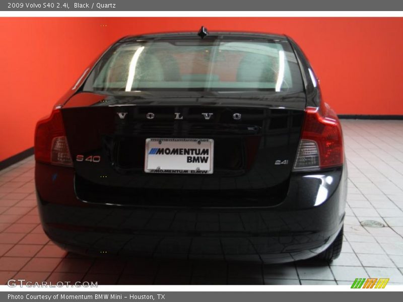 Black / Quartz 2009 Volvo S40 2.4i