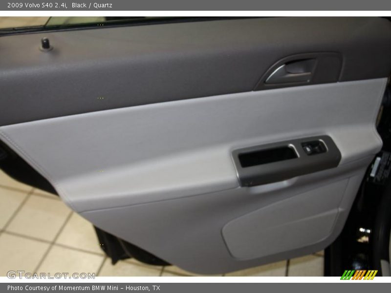 Black / Quartz 2009 Volvo S40 2.4i