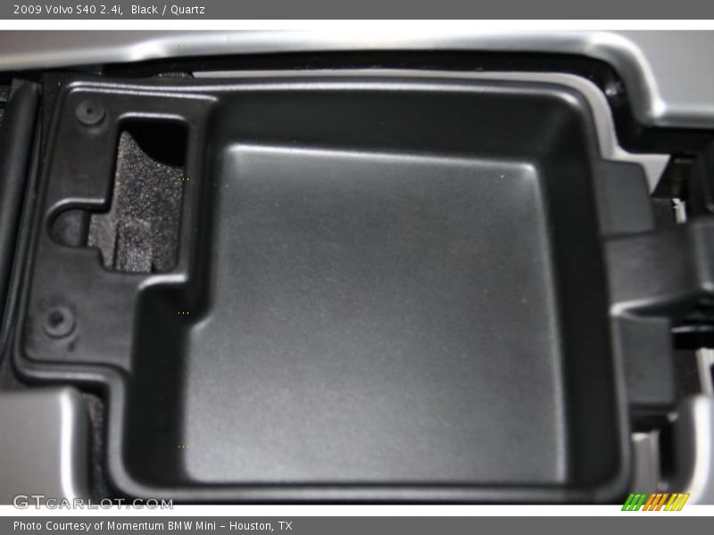 Black / Quartz 2009 Volvo S40 2.4i