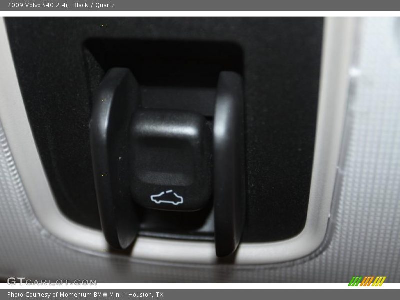 Black / Quartz 2009 Volvo S40 2.4i