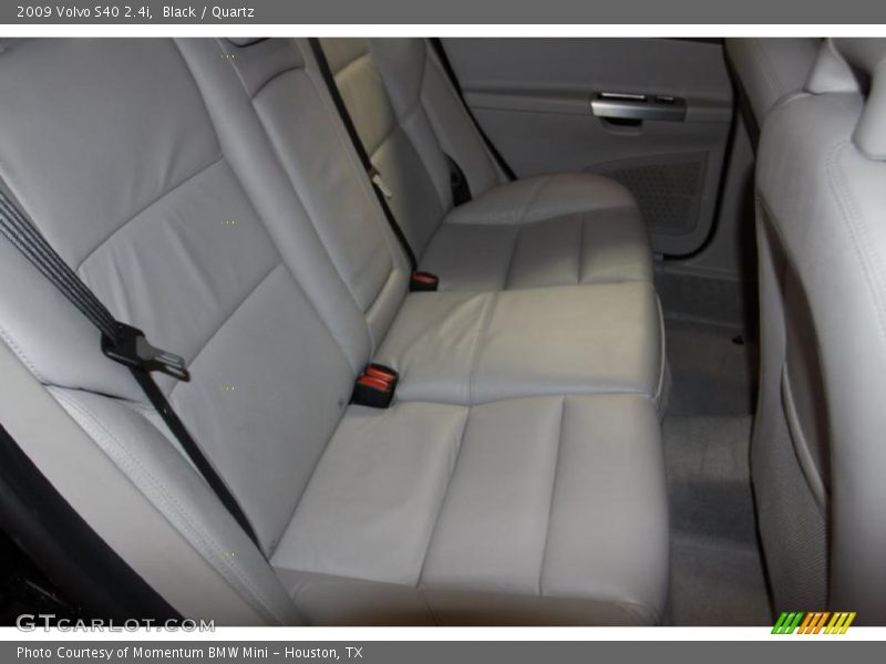 Black / Quartz 2009 Volvo S40 2.4i