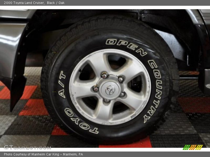 Black / Oak 2000 Toyota Land Cruiser