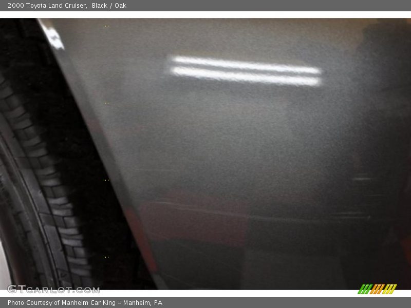 Black / Oak 2000 Toyota Land Cruiser