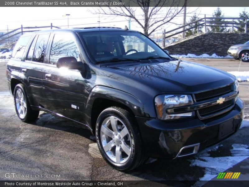 Front 3/4 View of 2008 TrailBlazer SS 4x4