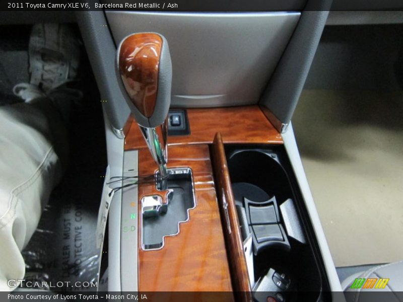 Barcelona Red Metallic / Ash 2011 Toyota Camry XLE V6