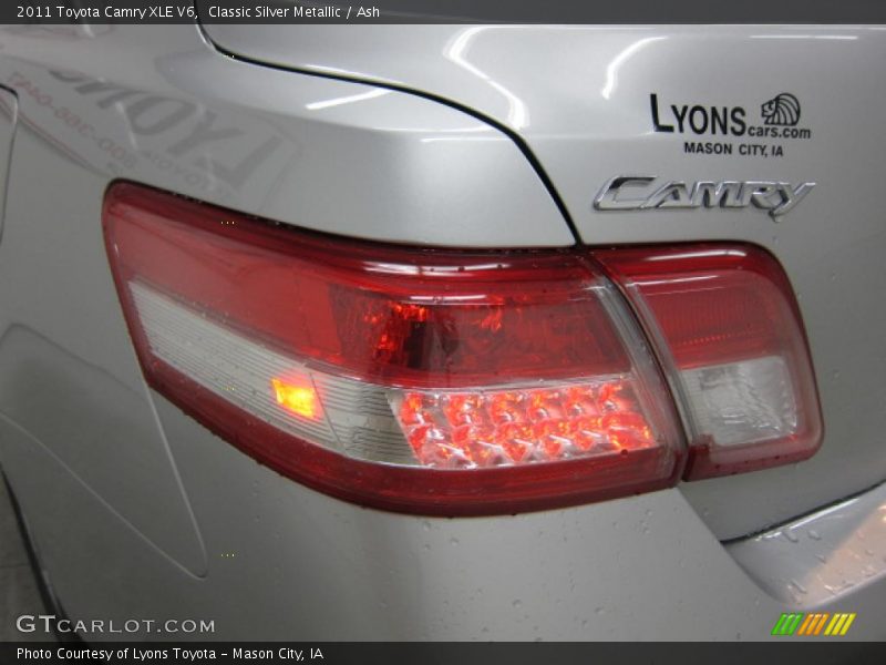 Classic Silver Metallic / Ash 2011 Toyota Camry XLE V6