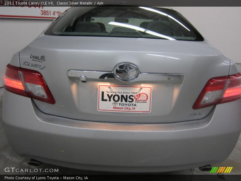 Classic Silver Metallic / Ash 2011 Toyota Camry XLE V6