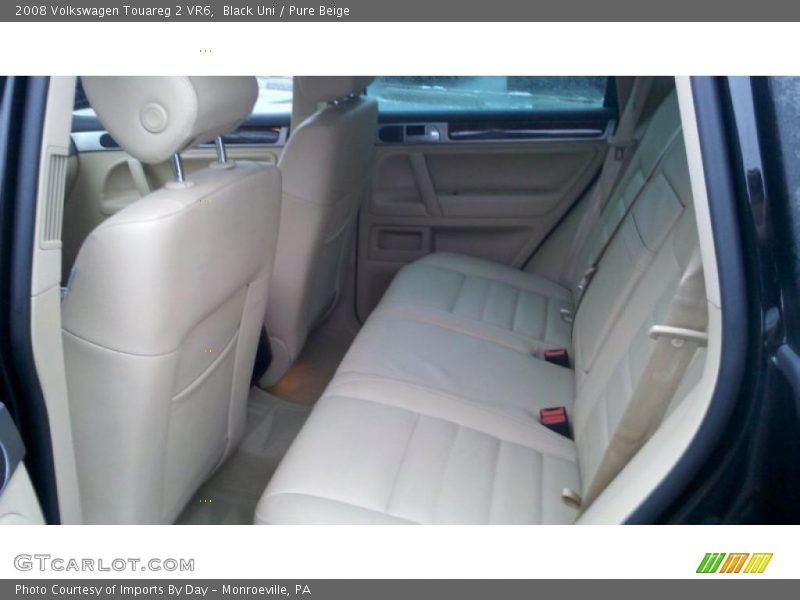 Black Uni / Pure Beige 2008 Volkswagen Touareg 2 VR6