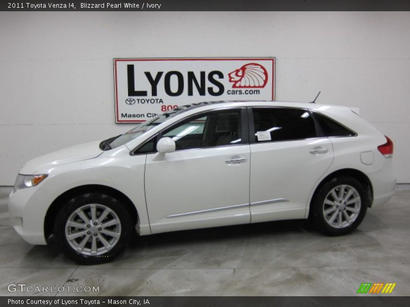 Blizzard Pearl White / Ivory 2011 Toyota Venza I4