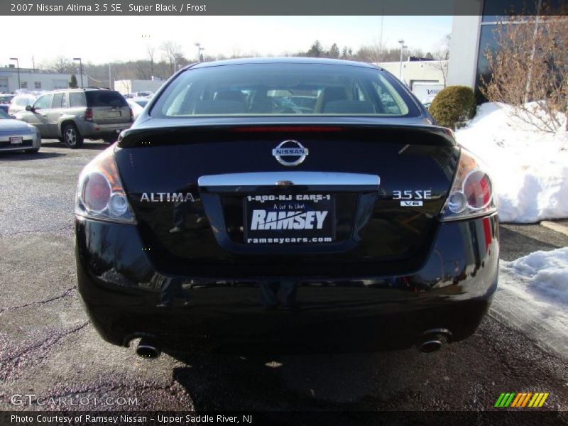 Super Black / Frost 2007 Nissan Altima 3.5 SE