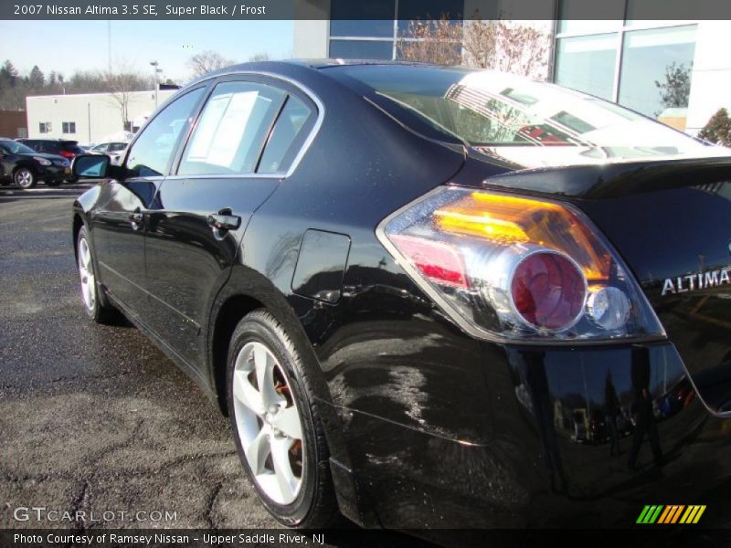Super Black / Frost 2007 Nissan Altima 3.5 SE