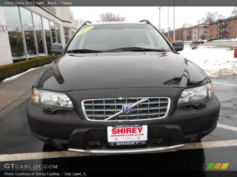 Black / Taupe 2003 Volvo XC70 AWD