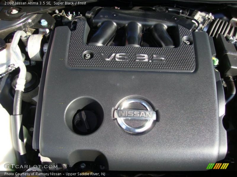 Super Black / Frost 2007 Nissan Altima 3.5 SE