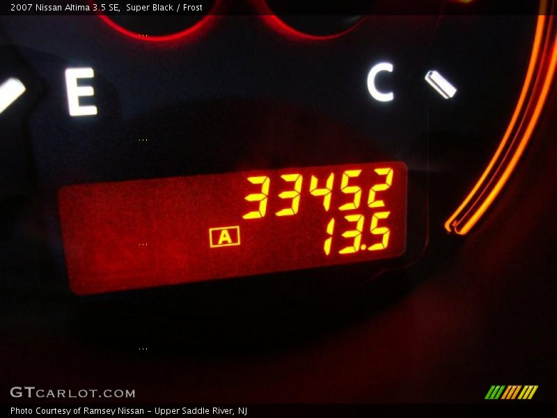 Super Black / Frost 2007 Nissan Altima 3.5 SE