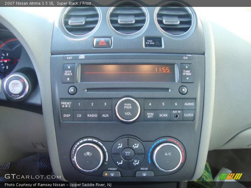 Super Black / Frost 2007 Nissan Altima 3.5 SE